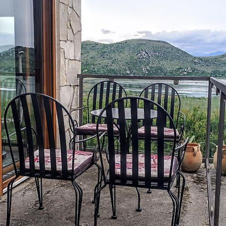 Holiday Home Haustor With Skadar Lake View Podgorica Kültér fotó