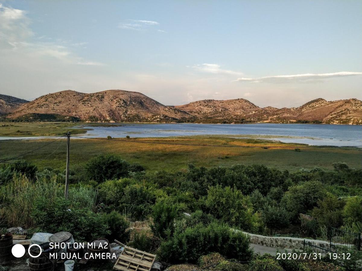 Holiday Home Haustor With Skadar Lake View Podgorica Kültér fotó