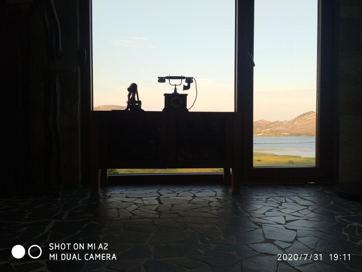 Holiday Home Haustor With Skadar Lake View Podgorica Kültér fotó