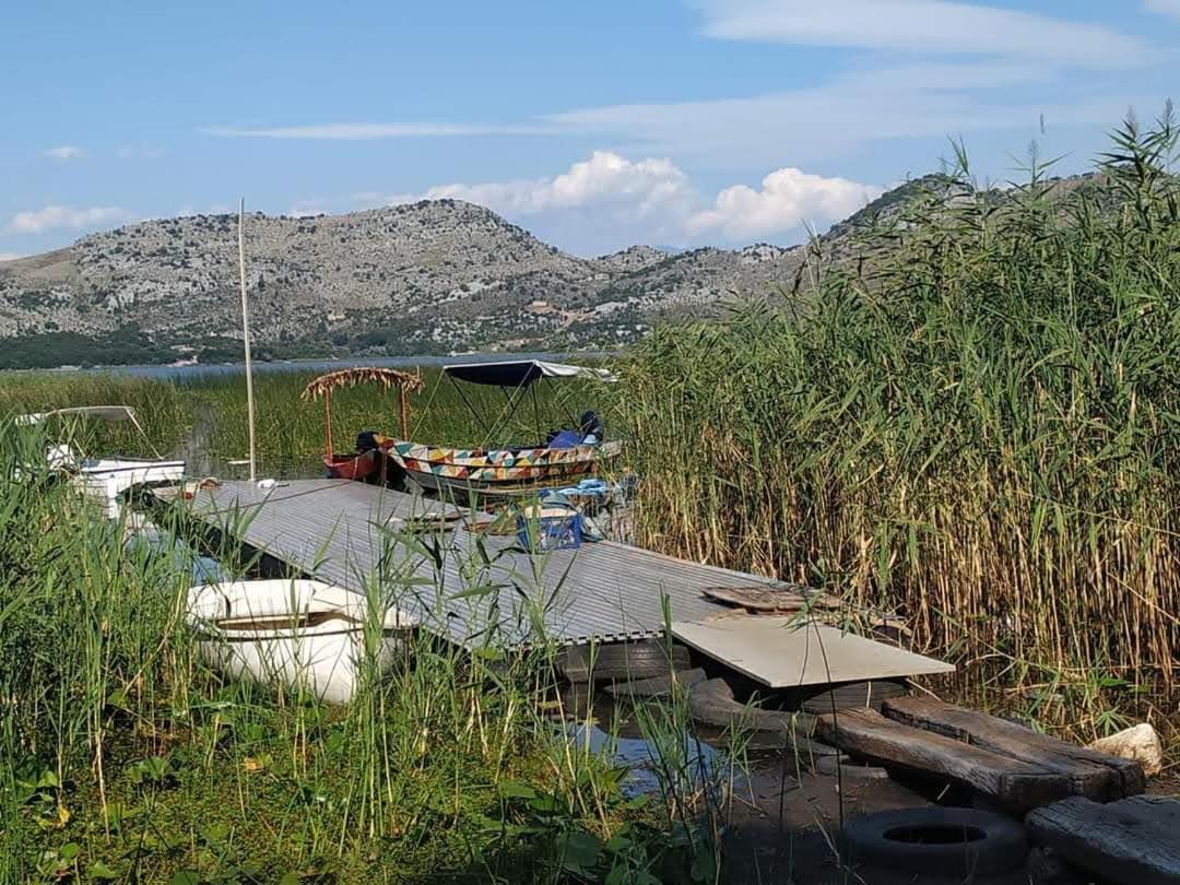 Holiday Home Haustor With Skadar Lake View Podgorica Kültér fotó