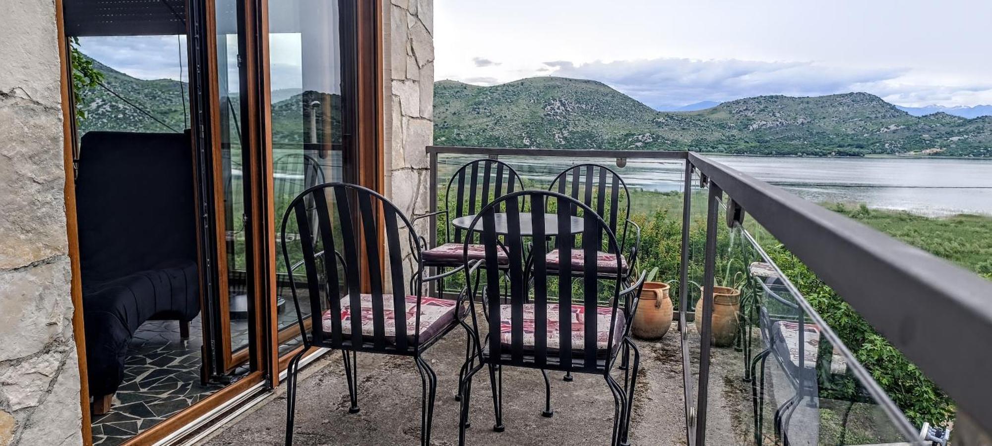 Holiday Home Haustor With Skadar Lake View Podgorica Kültér fotó